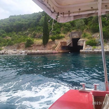 Glamping Peninsula Lustica Rose Villa Тиват Екстериор снимка