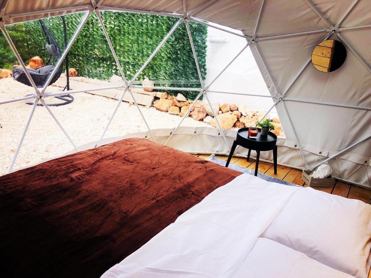 Glamping Peninsula Lustica Rose Villa Тиват Екстериор снимка
